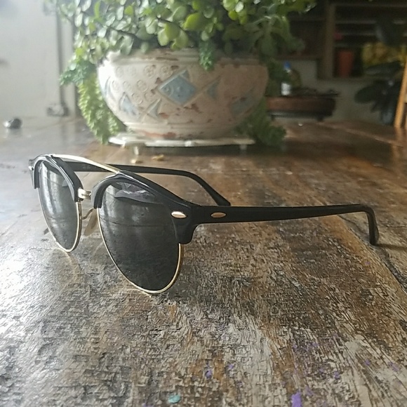 Ray-ban sunglasses - Picture 2 of 4